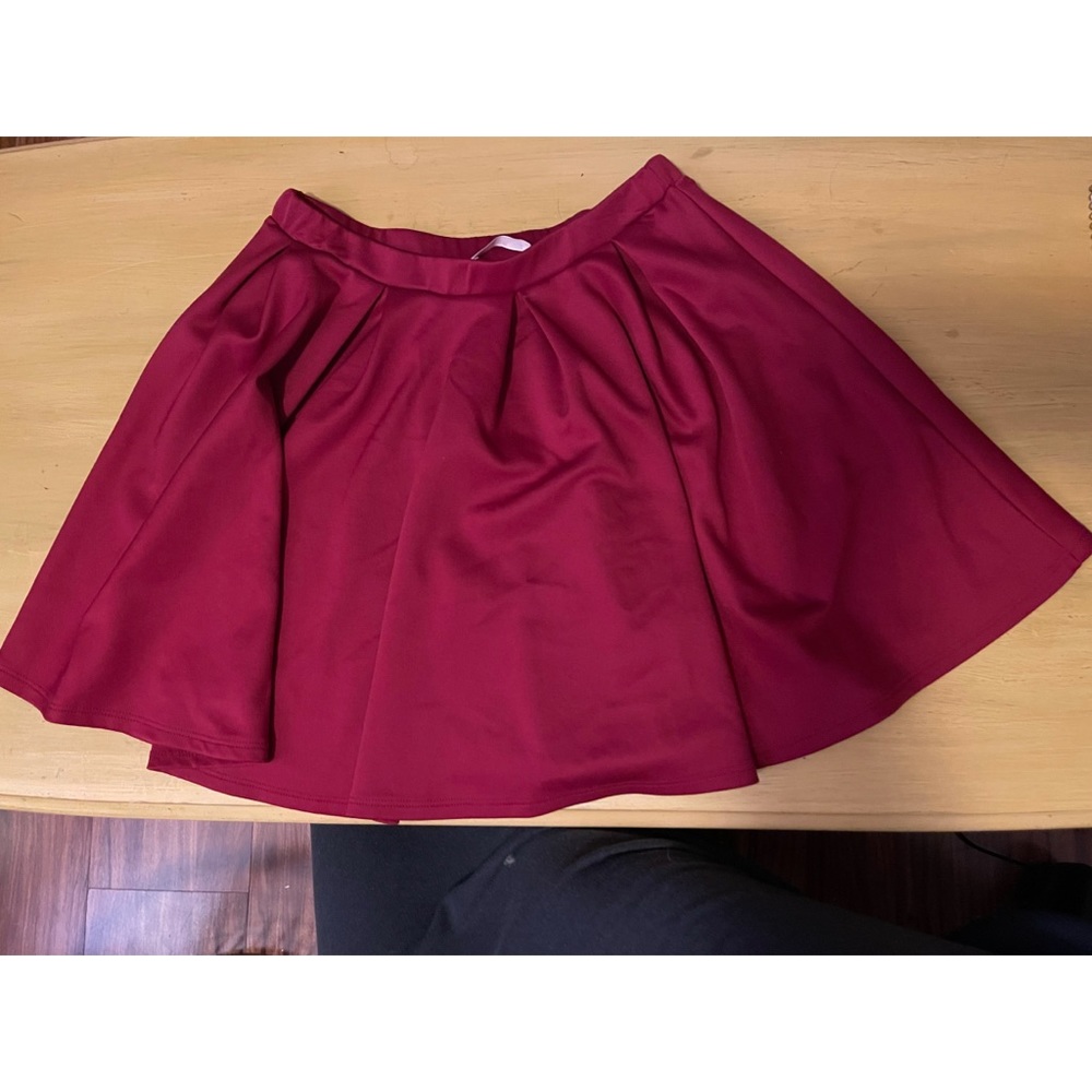 Agaci red skirt